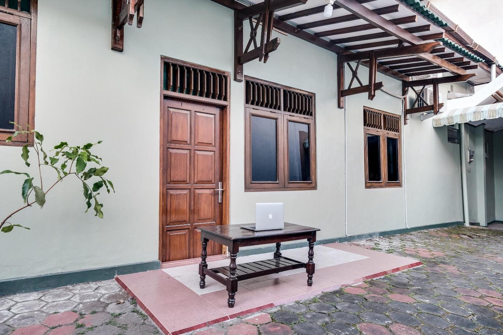 Spot On 92068 Pudja Kesuma Homestay Syariah Yogyakarta Exteriér fotografie